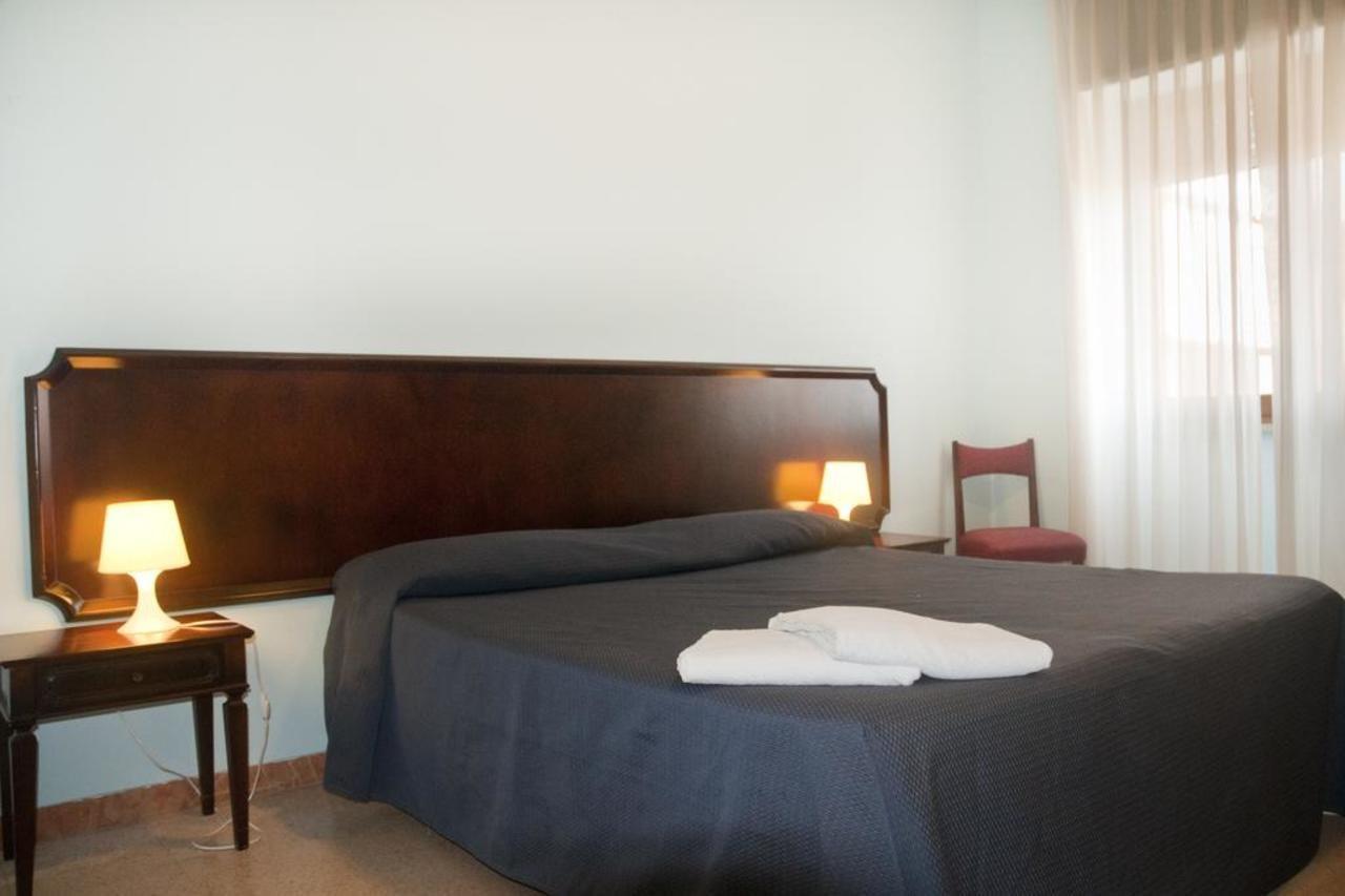 Residence Riva Gaia Terracina Zewnętrze zdjęcie