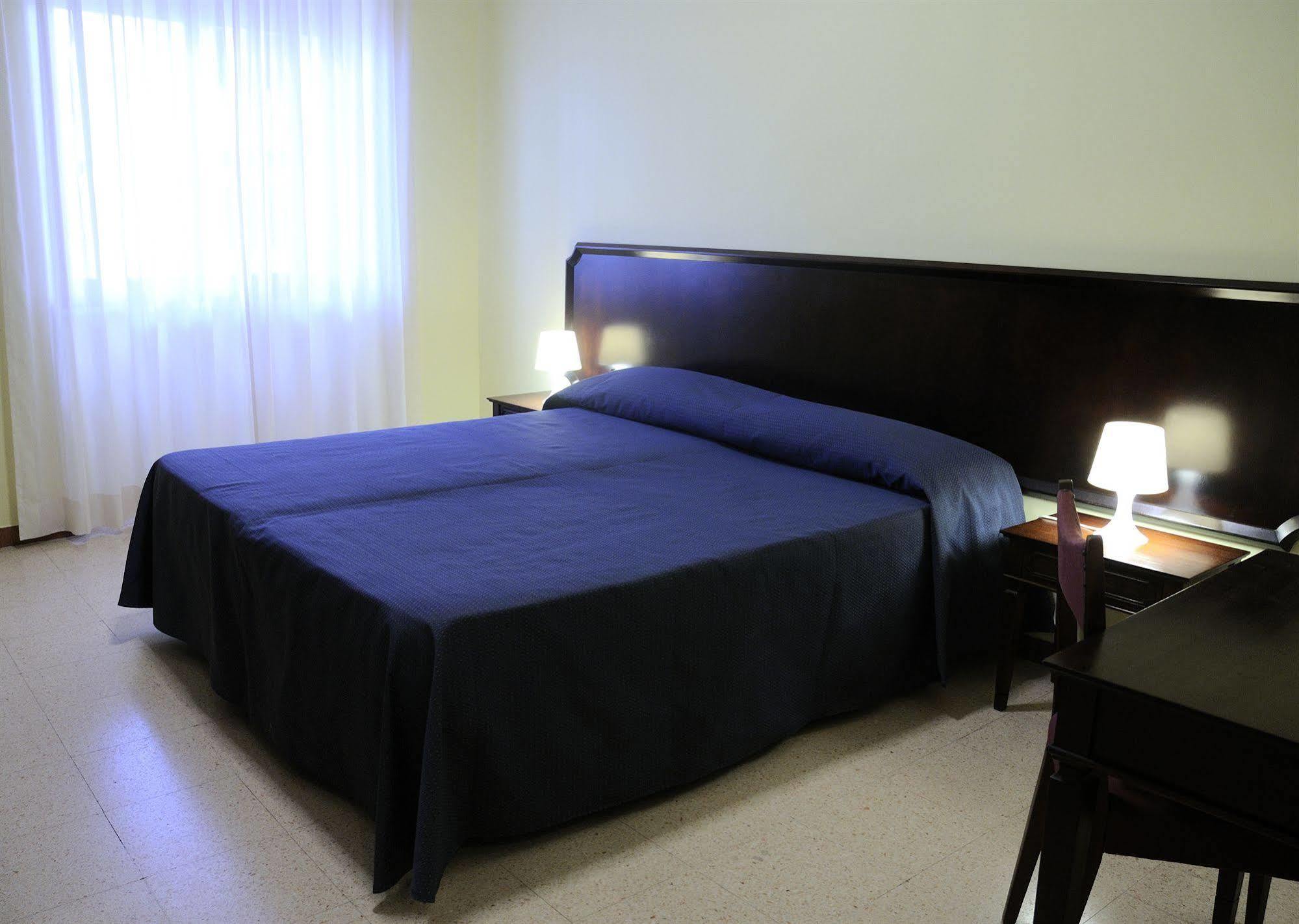Residence Riva Gaia Terracina Zewnętrze zdjęcie