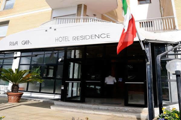 Residence Riva Gaia Terracina Zewnętrze zdjęcie